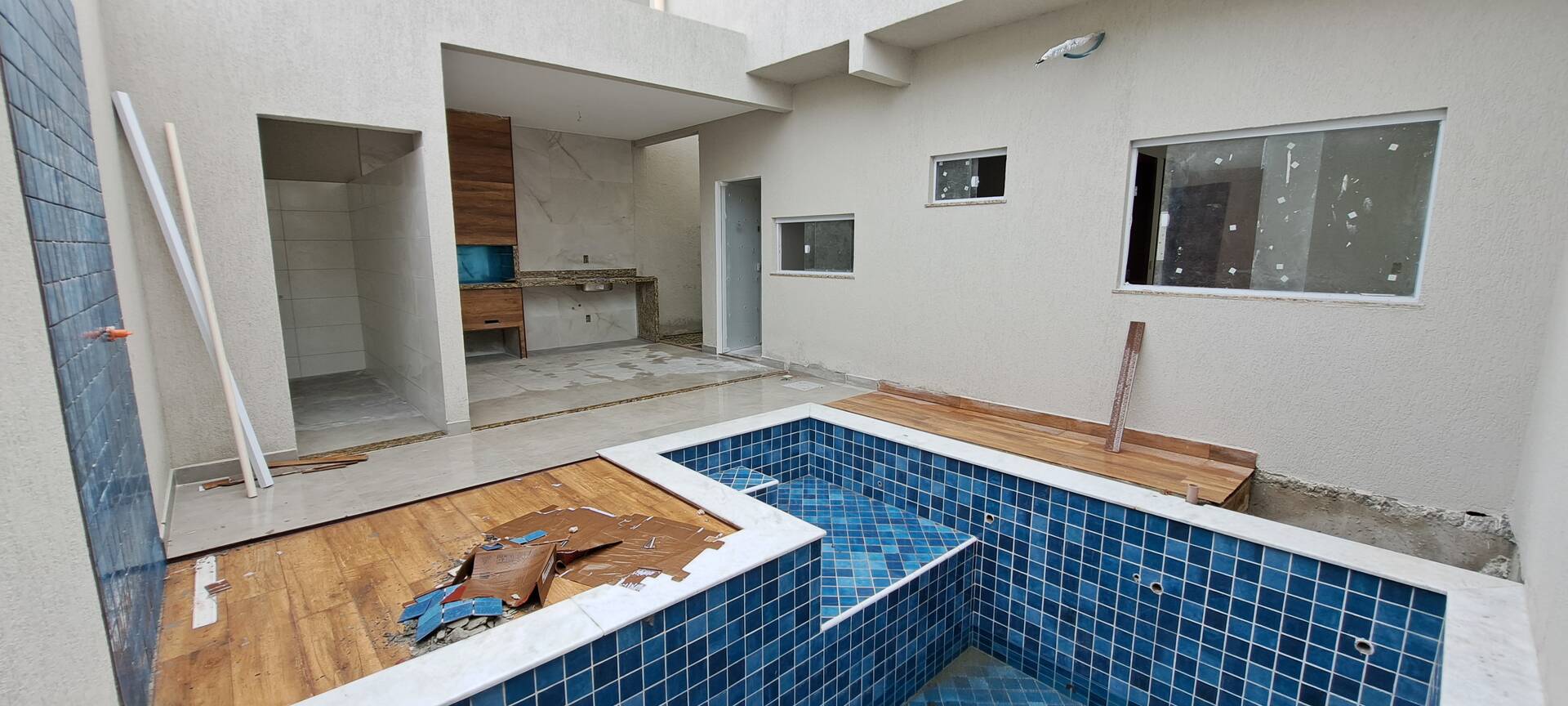 Casa de Condomínio à venda com 4 quartos, 180m² - Foto 19