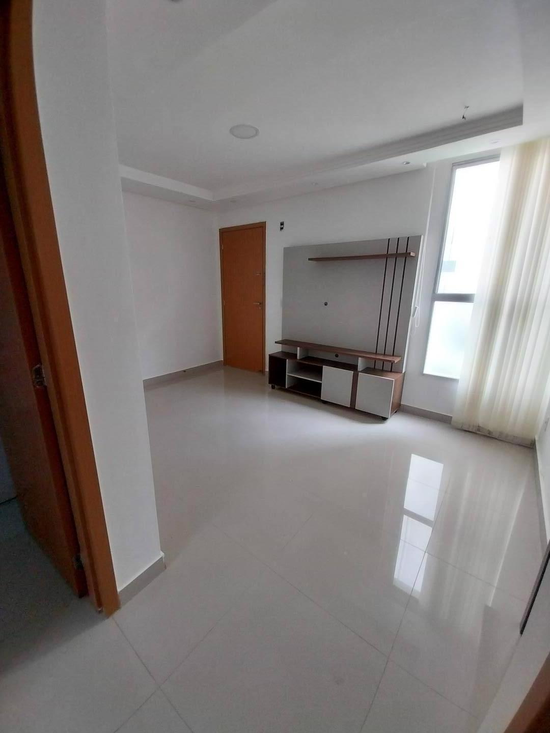 Apartamento à venda e aluguel com 2 quartos, 42m² - Foto 1