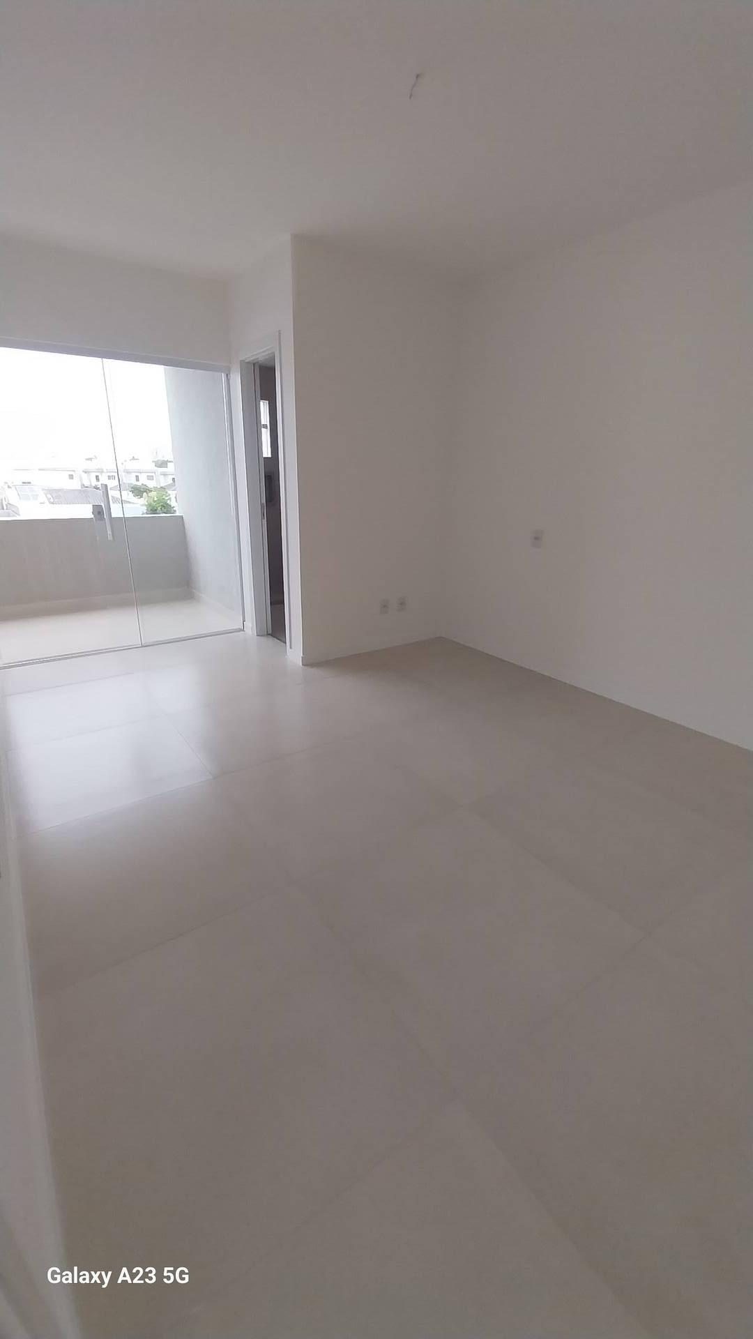 Casa à venda com 4 quartos, 130m² - Foto 18