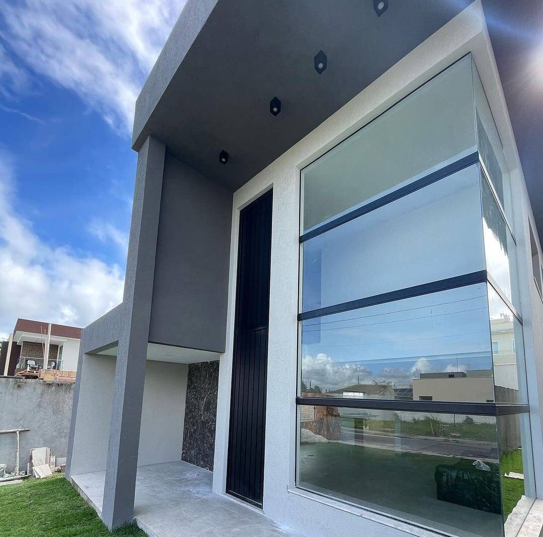 Casa à venda com 4 quartos, 240m² - Foto 2