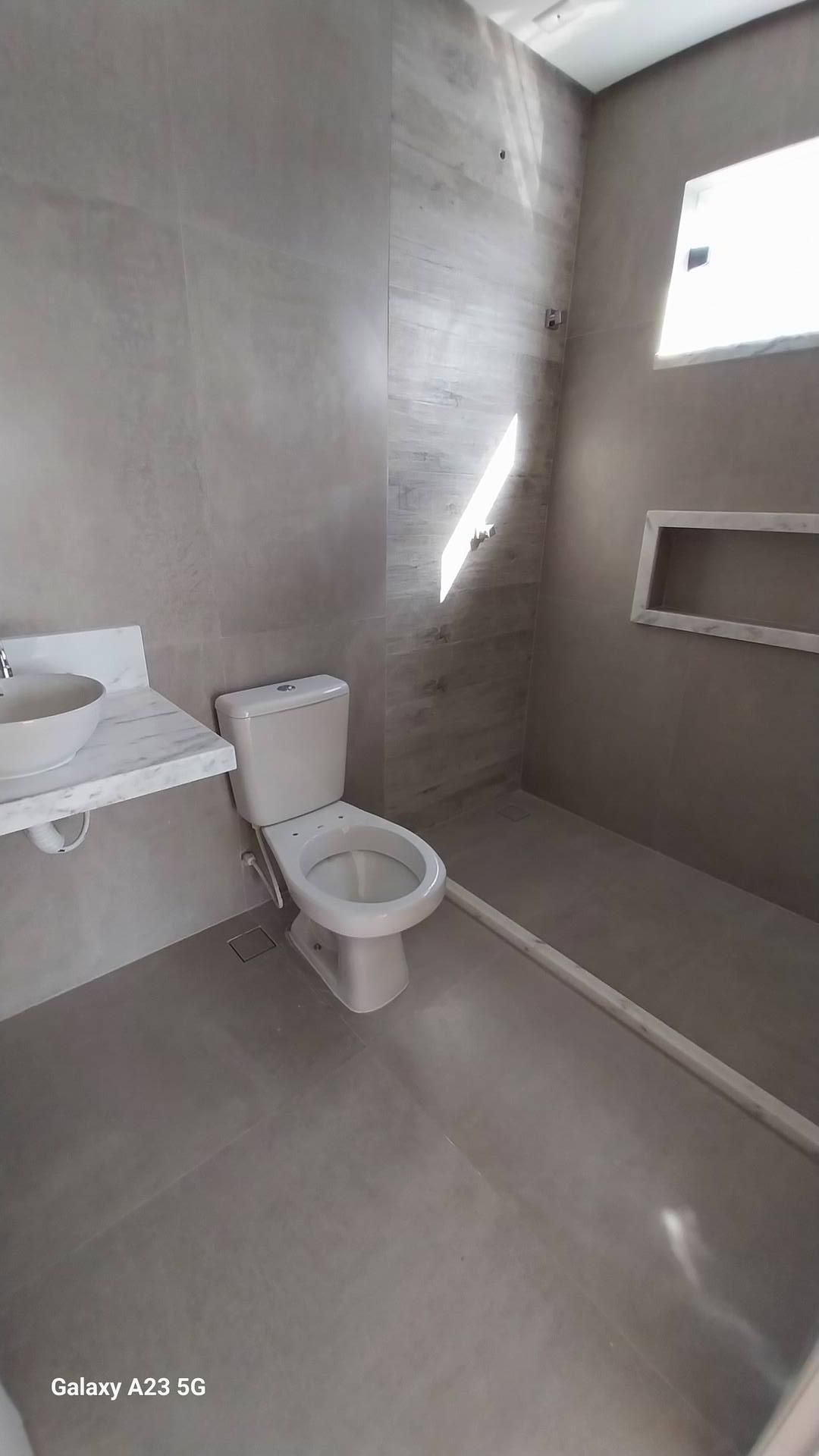 Casa à venda com 3 quartos, 200m² - Foto 8