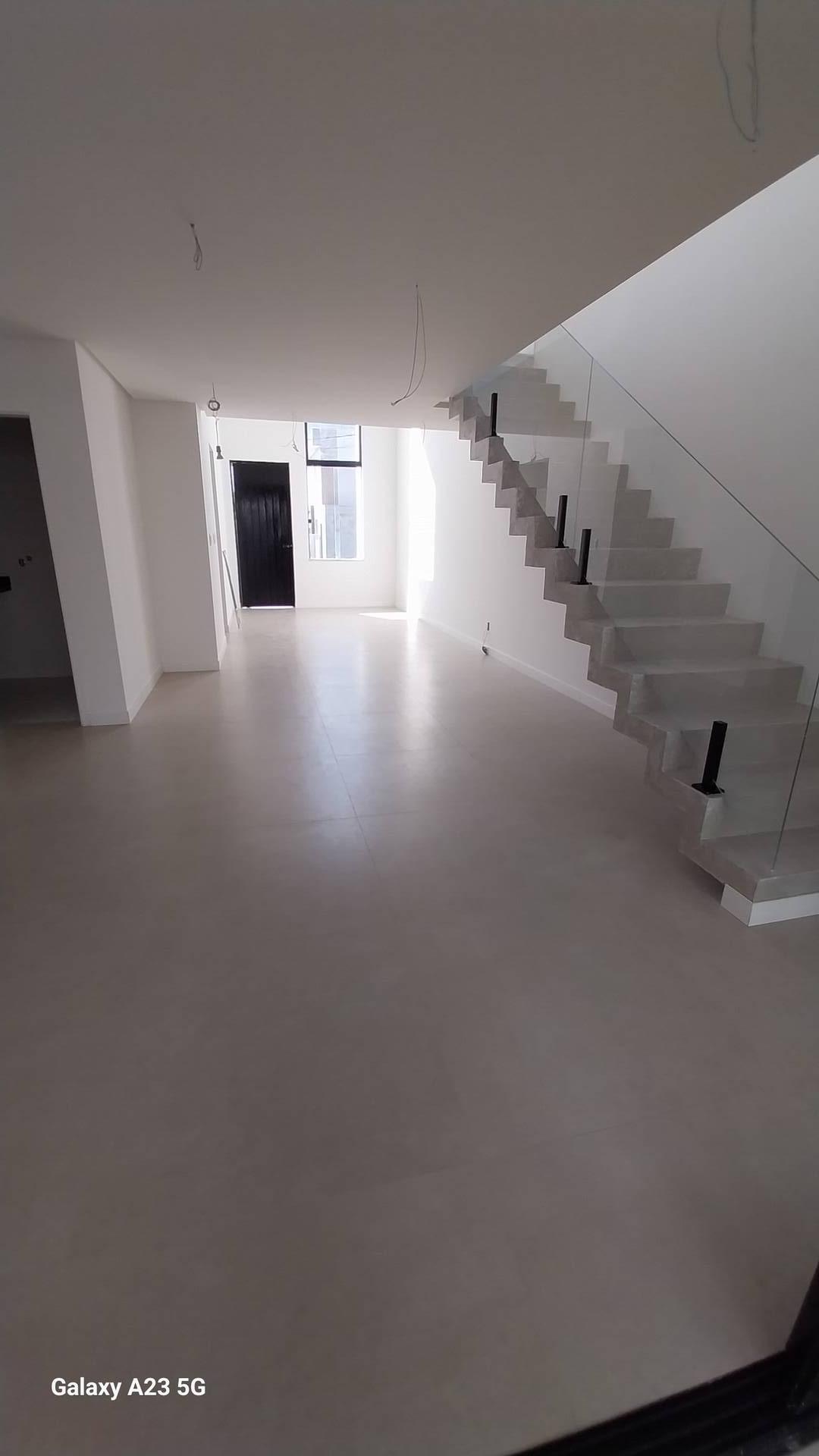 Casa à venda com 3 quartos, 200m² - Foto 22