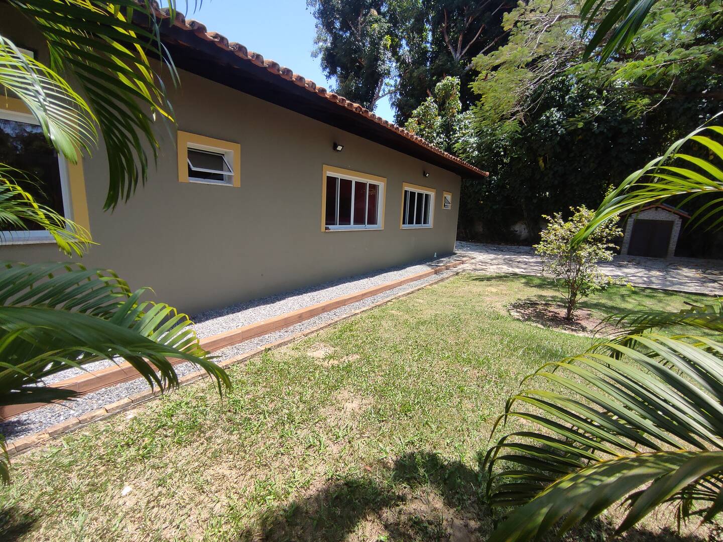 Casa à venda e aluguel com 4 quartos, 350m² - Foto 6