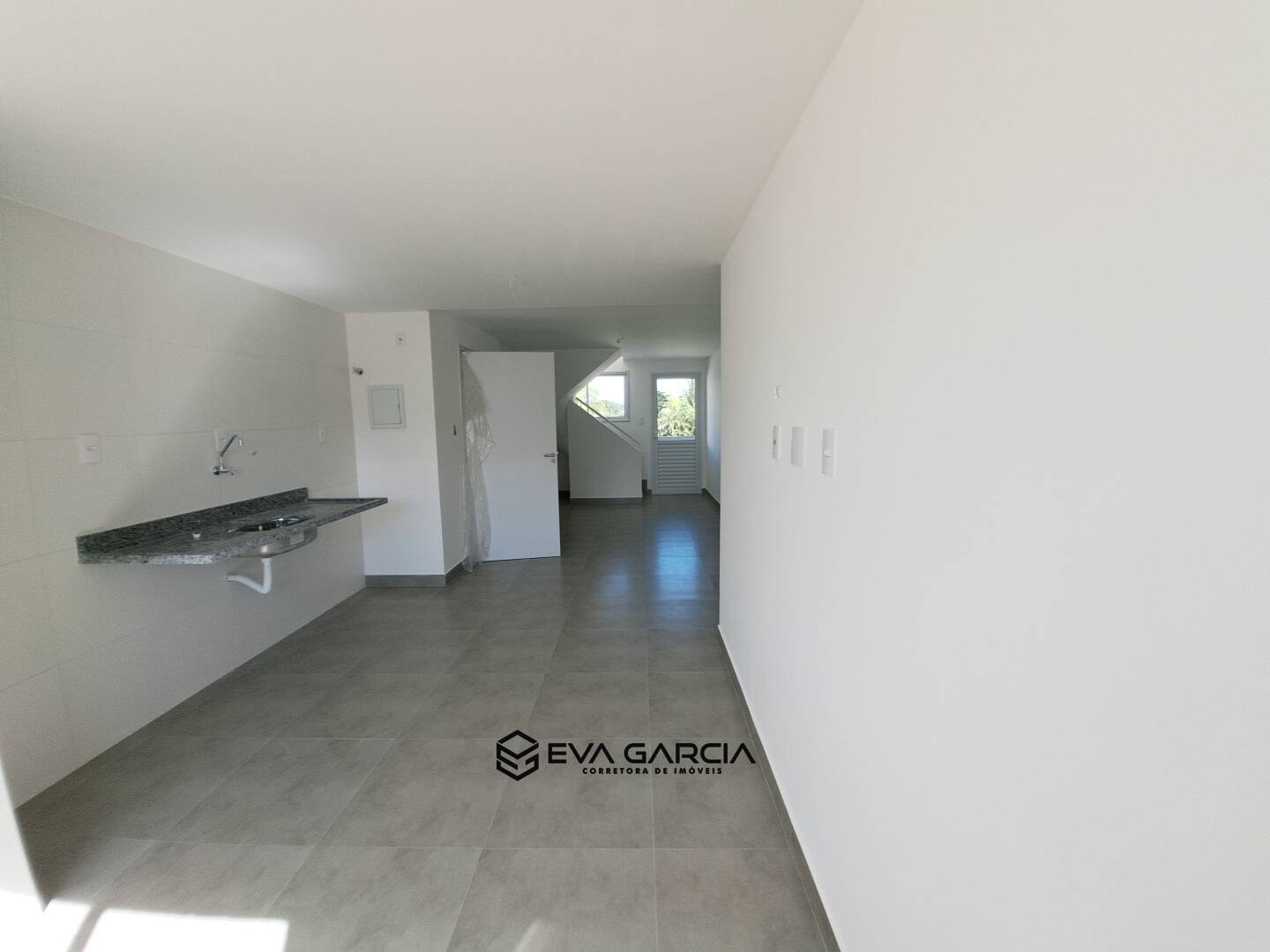 Apartamento à venda com 2 quartos, 86m² - Foto 6