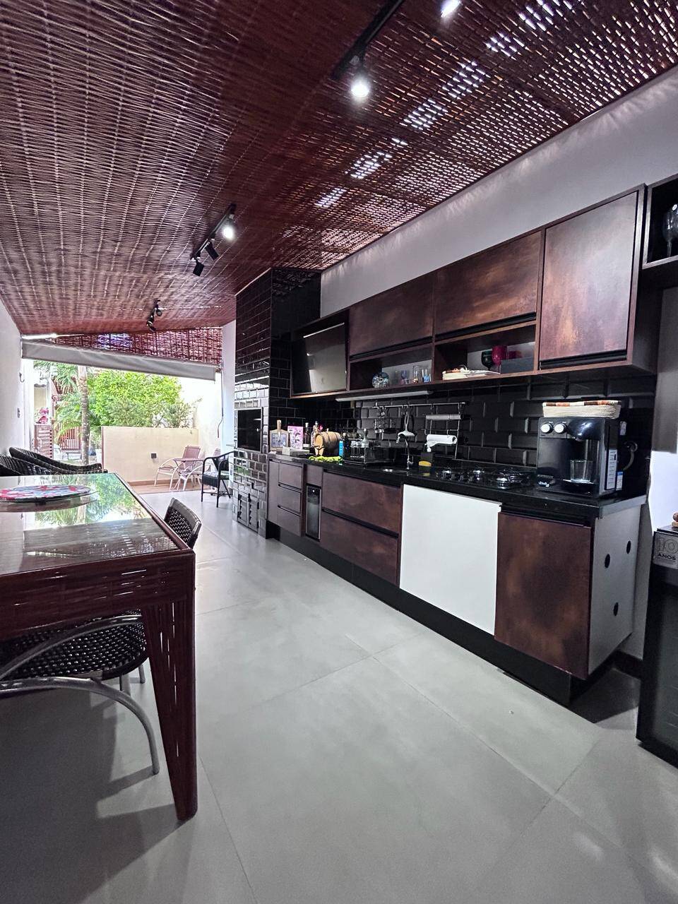 Casa à venda com 4 quartos, 113m² - Foto 9