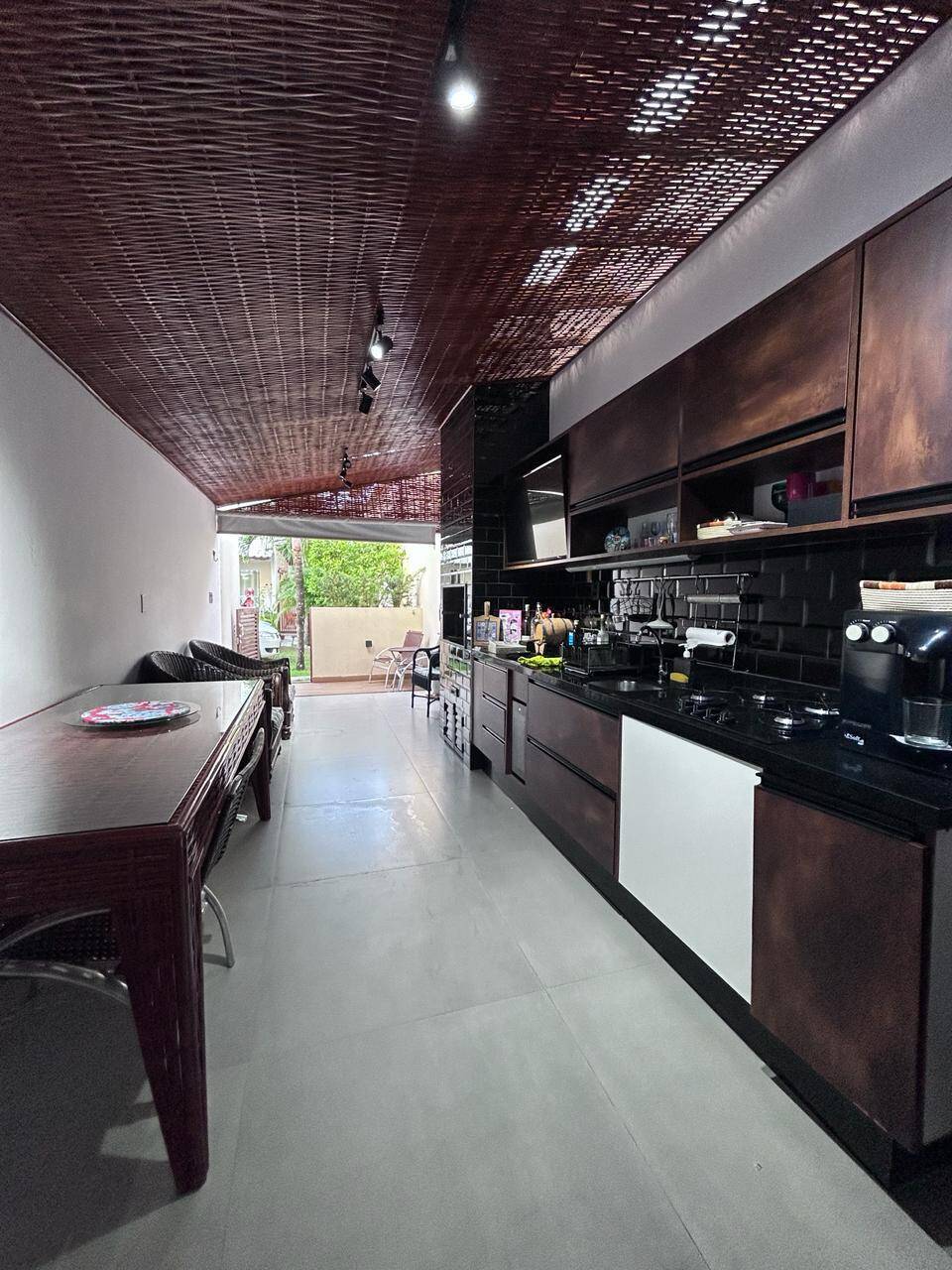 Casa à venda com 4 quartos, 113m² - Foto 11