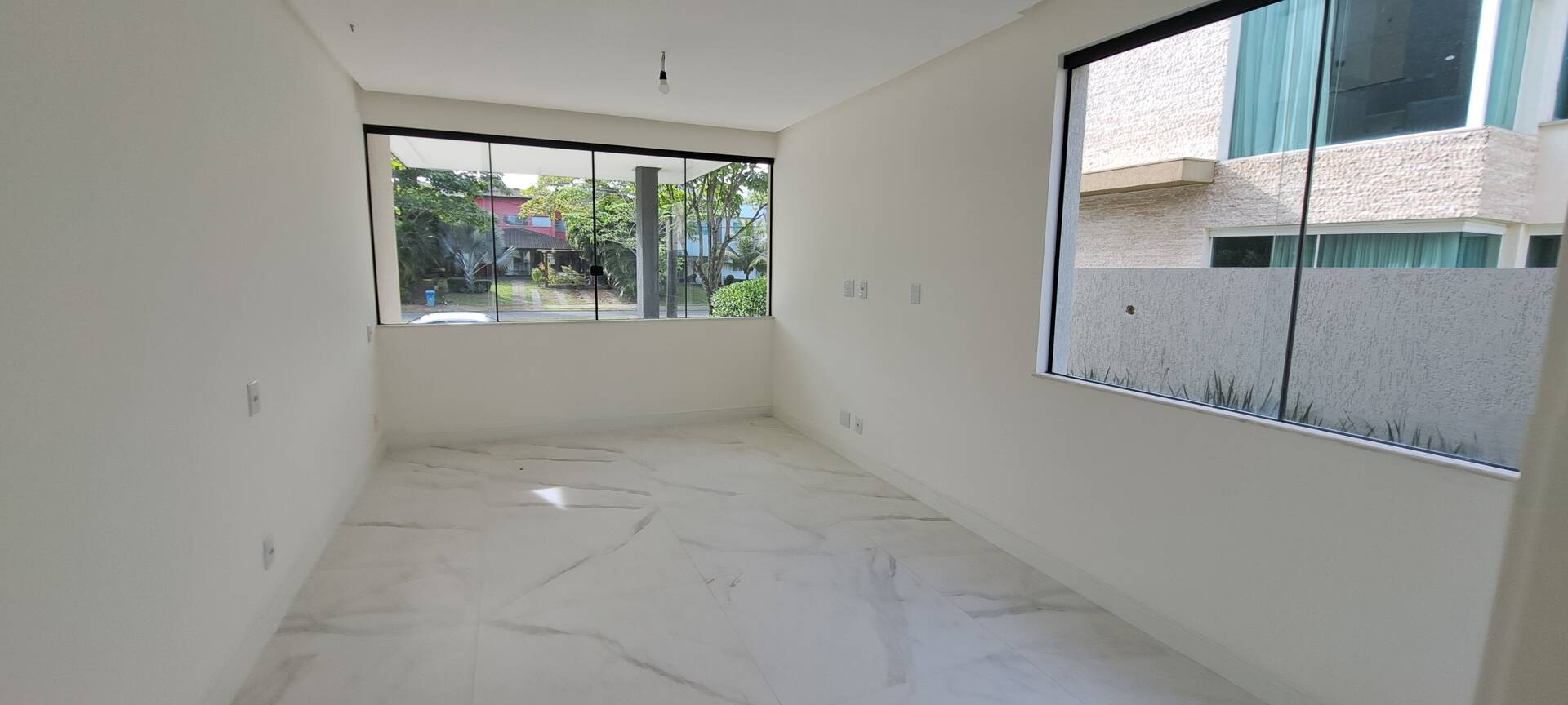 Casa à venda com 4 quartos, 340m² - Foto 35