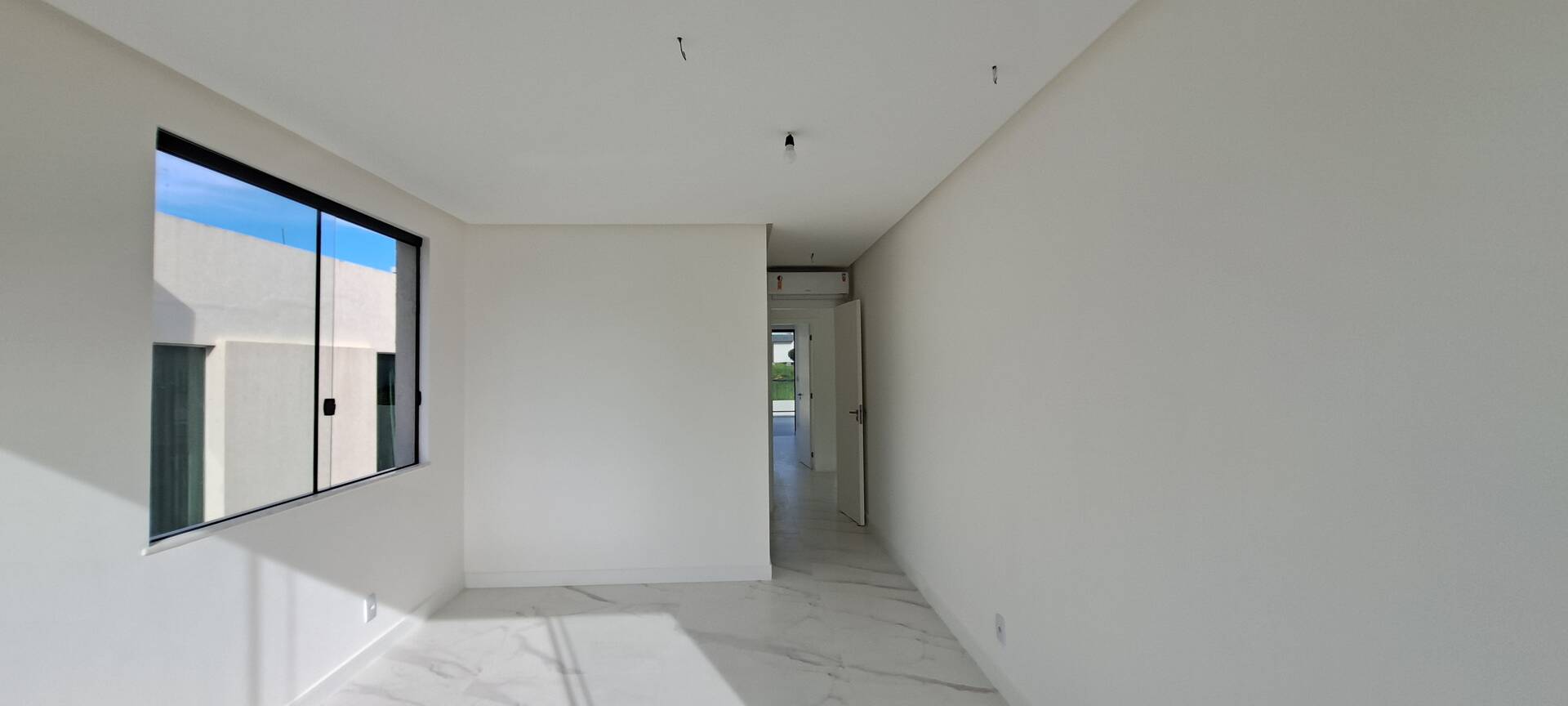 Casa à venda com 4 quartos, 340m² - Foto 50