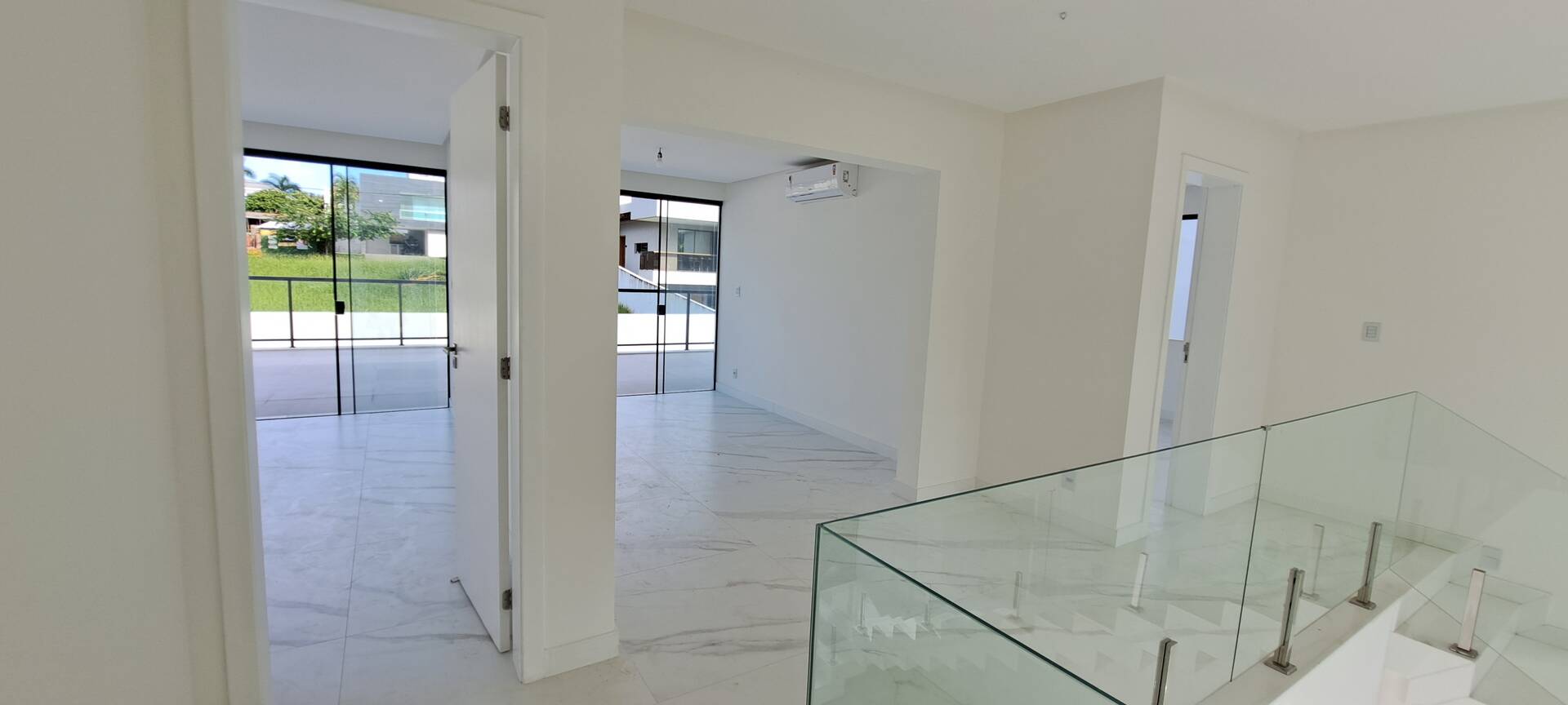 Casa à venda com 4 quartos, 340m² - Foto 33