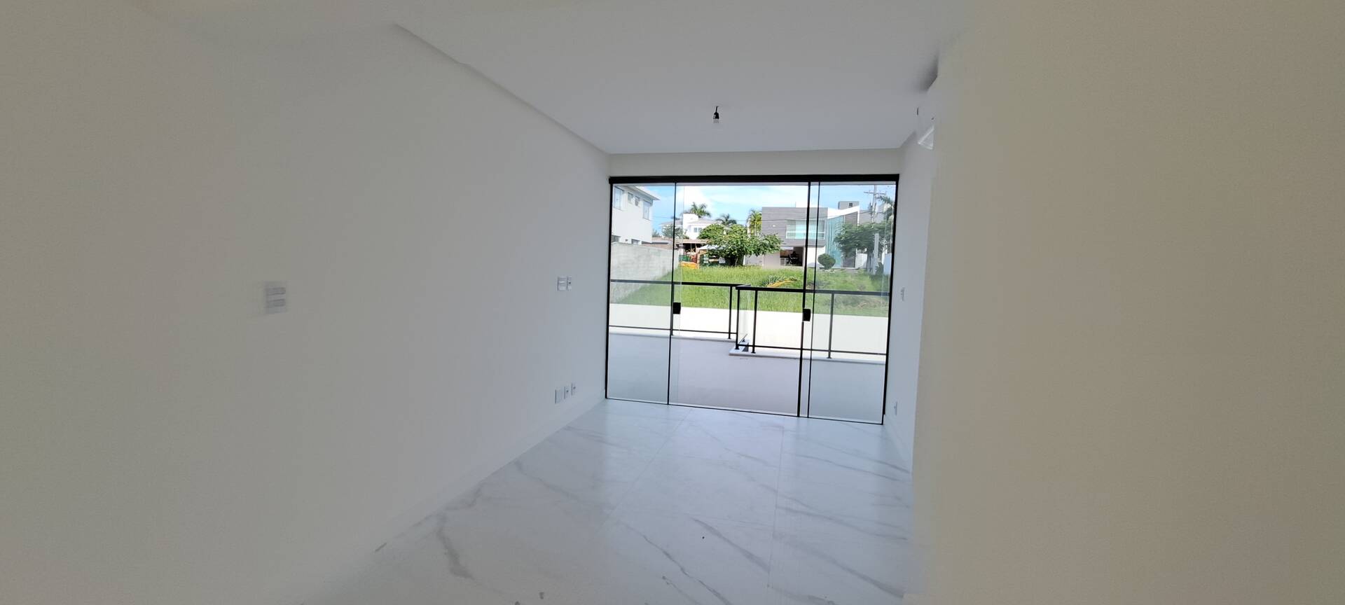 Casa à venda com 4 quartos, 340m² - Foto 56