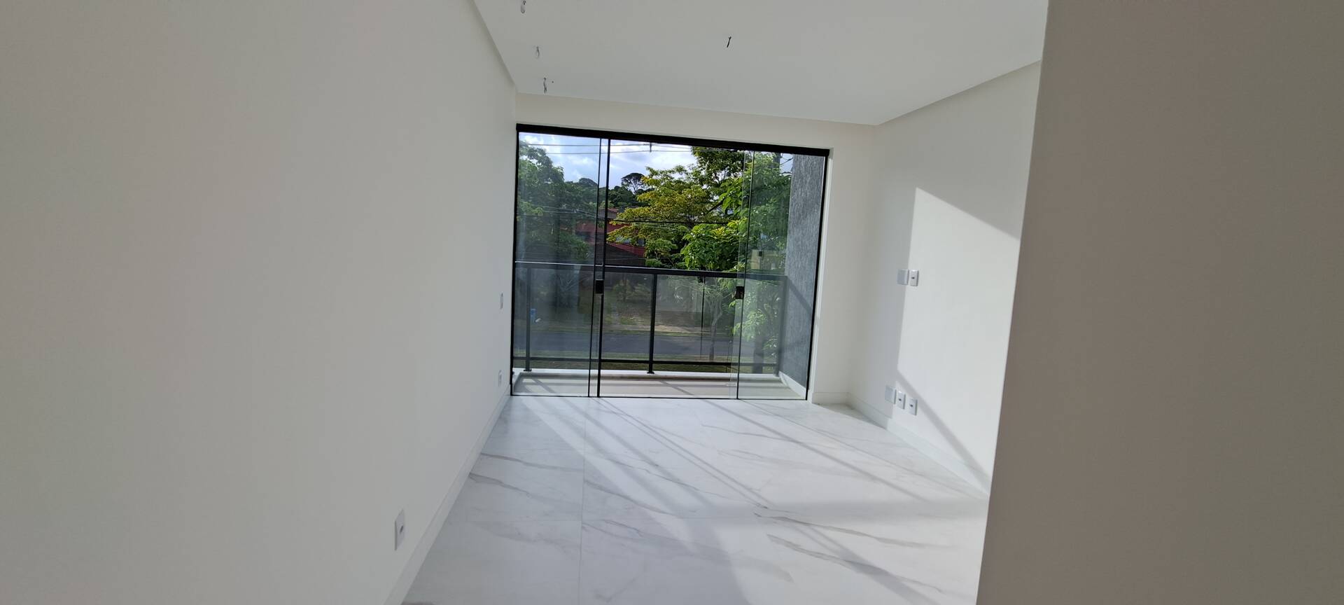 Casa à venda com 4 quartos, 340m² - Foto 57