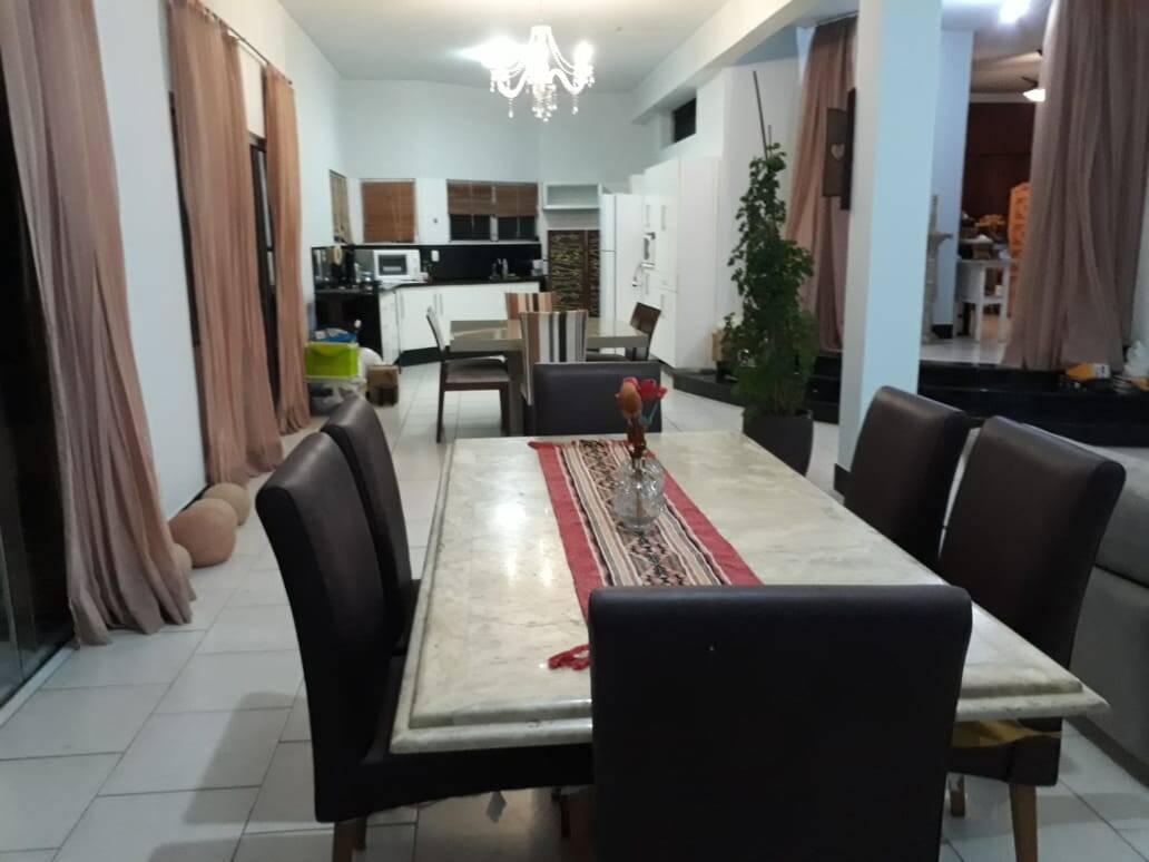 Casa à venda com 3 quartos, 295m² - Foto 27