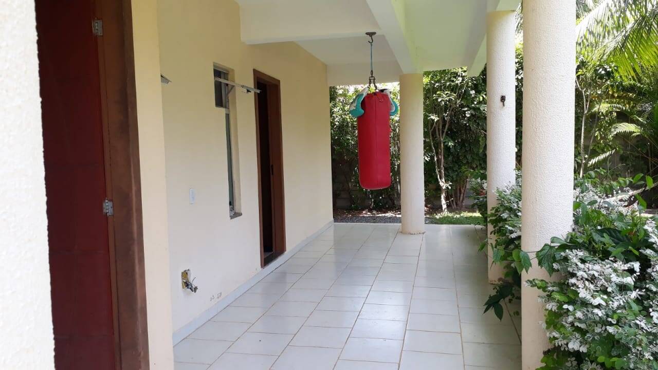 Casa à venda com 3 quartos, 295m² - Foto 18