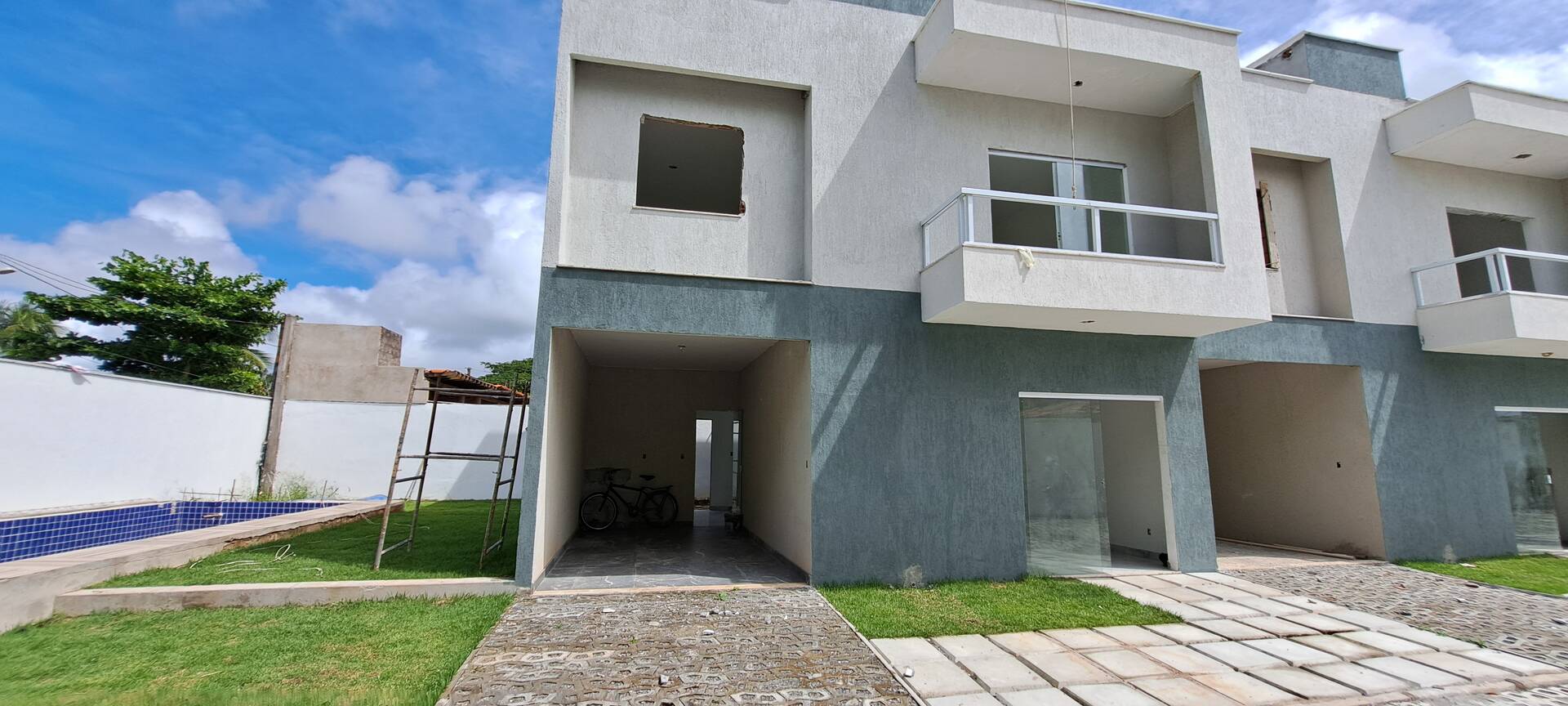 Casa à venda com 3 quartos, 120m² - Foto 2