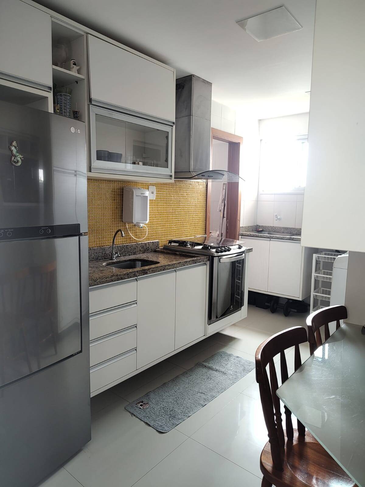 Apartamento à venda com 3 quartos, 82m² - Foto 15