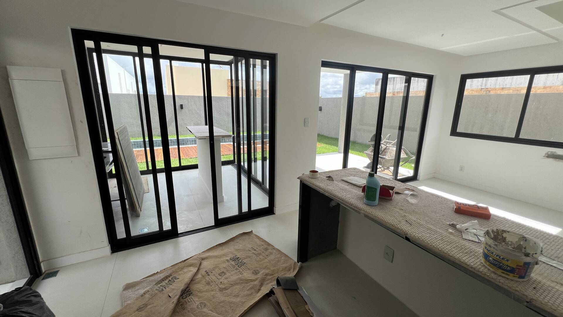 Casa à venda com 4 quartos, 294m² - Foto 9