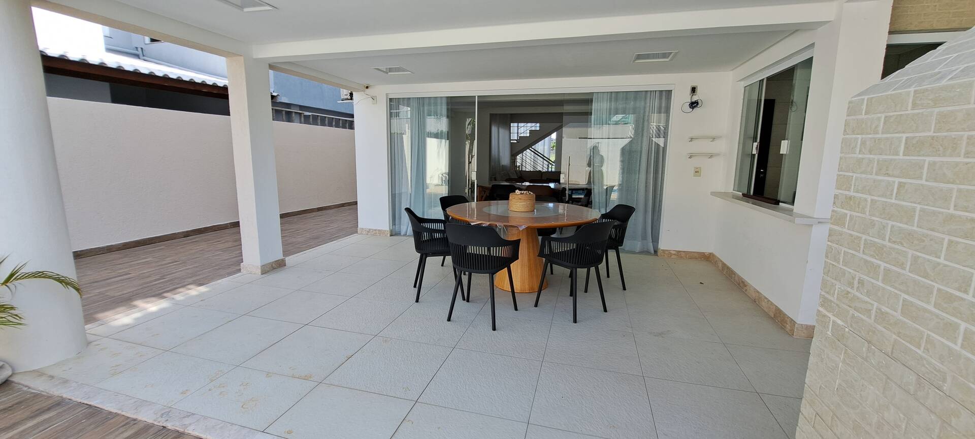 Casa para alugar com 5 quartos, 240m² - Foto 22