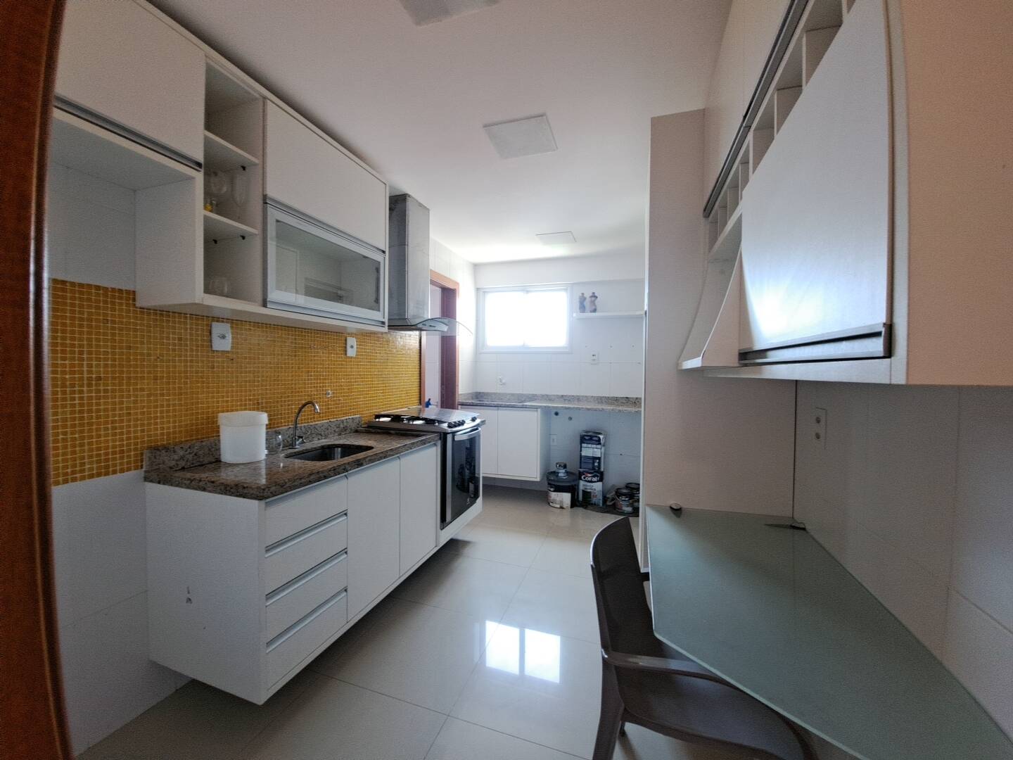 Apartamento à venda com 3 quartos, 82m² - Foto 2