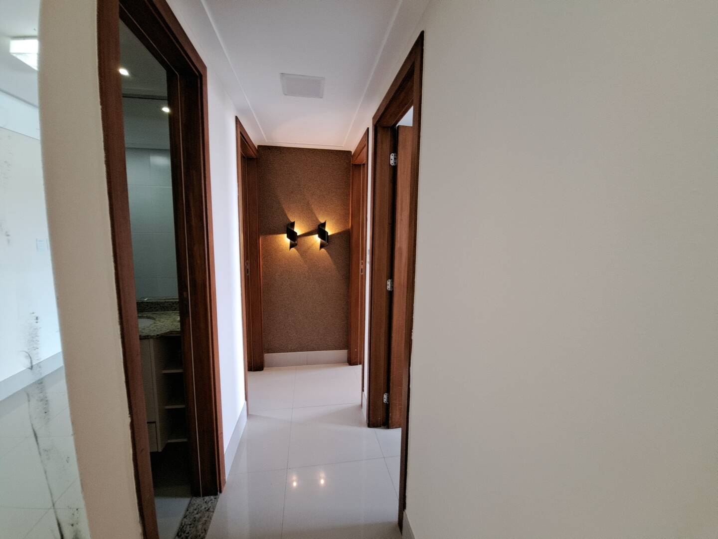 Apartamento à venda com 3 quartos, 82m² - Foto 19