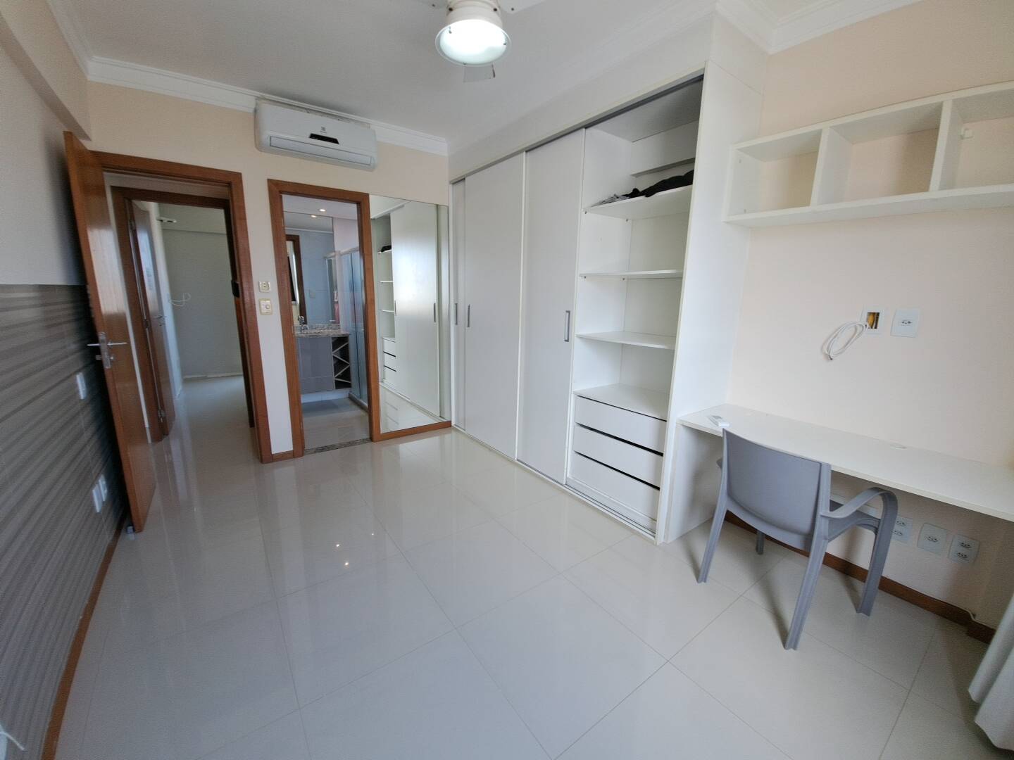 Apartamento à venda com 3 quartos, 82m² - Foto 31