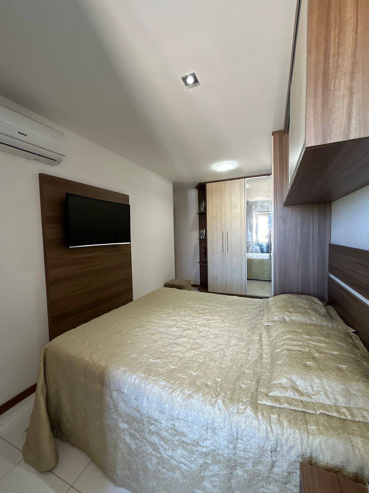 Apartamento à venda com 3 quartos, 164m² - Foto 9