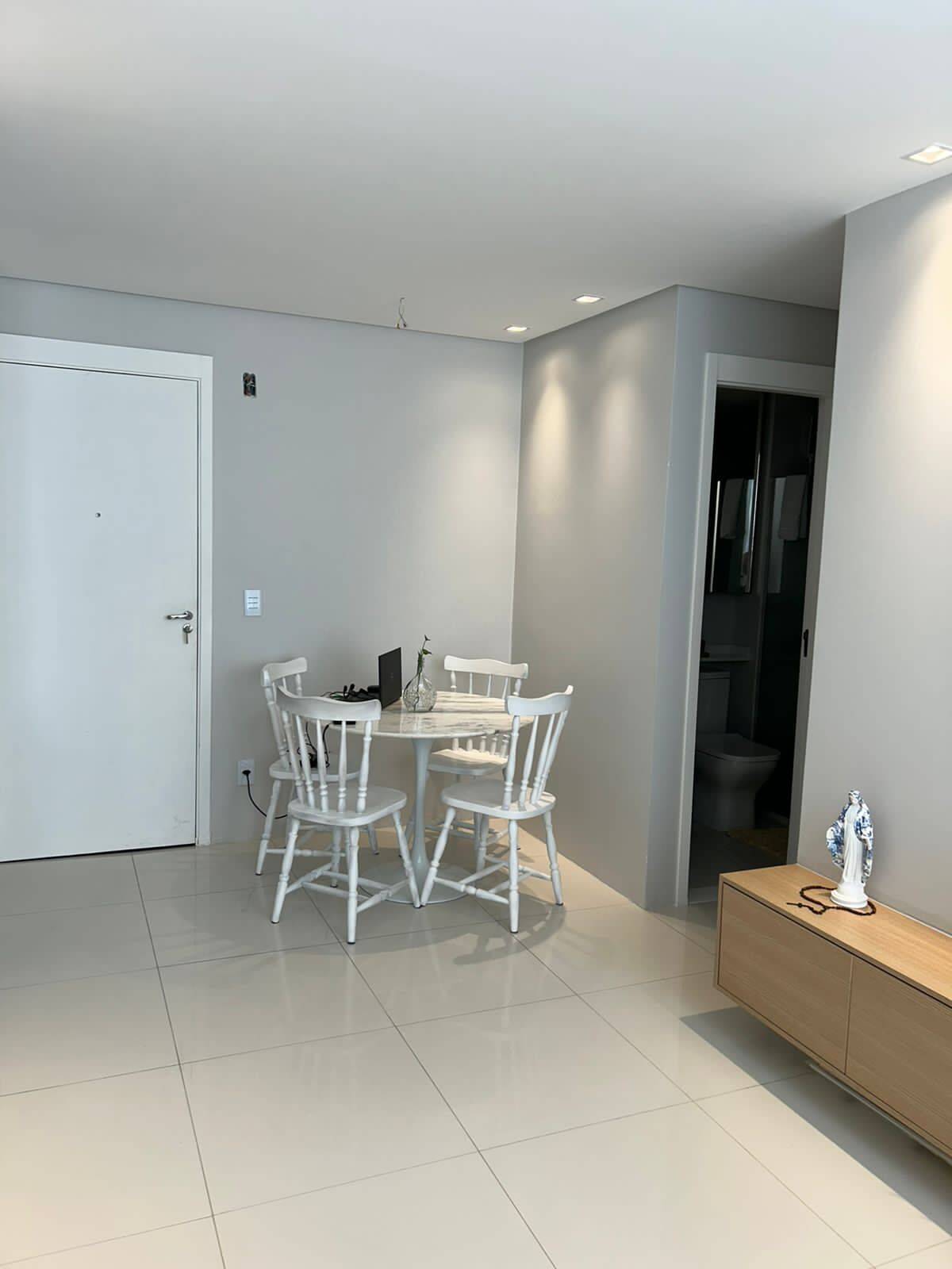 Apartamento à venda com 2 quartos, 54m² - Foto 2