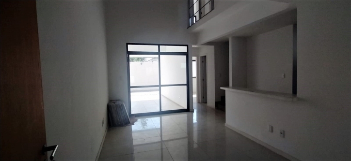 Apartamento à venda com 3 quartos, 109m² - Foto 2