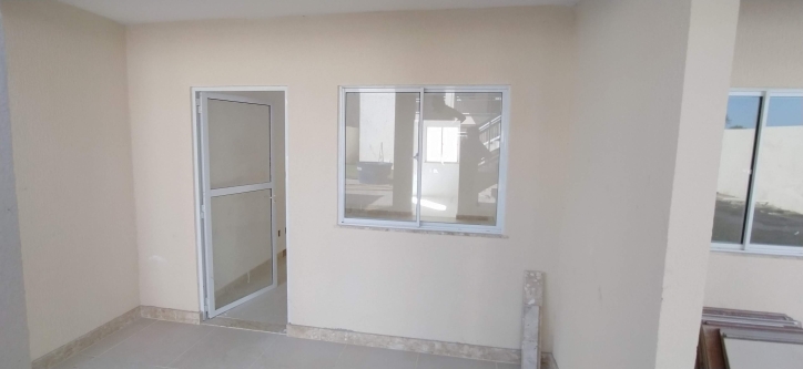 Apartamento à venda com 2 quartos, 68m² - Foto 2