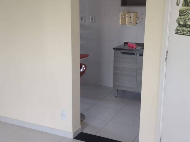 Apartamento para Venda em Camaçari - 4