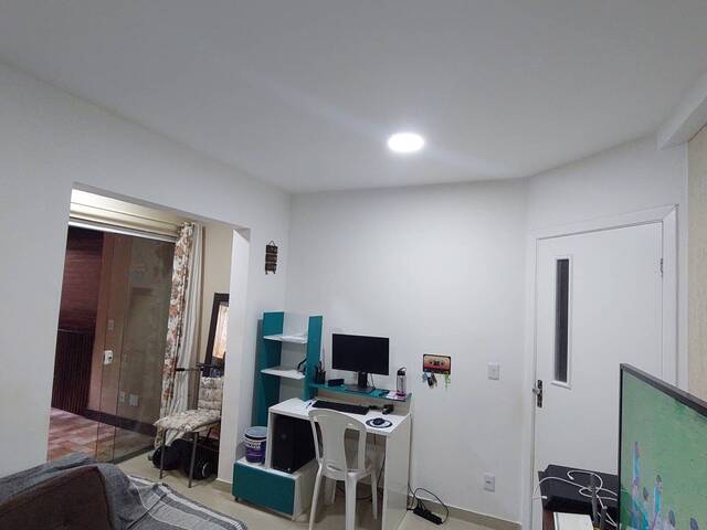 Apartamento para Venda em Camaçari - 4