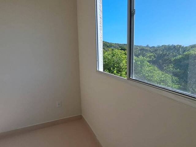 Apartamento para Venda em Camaçari - 3